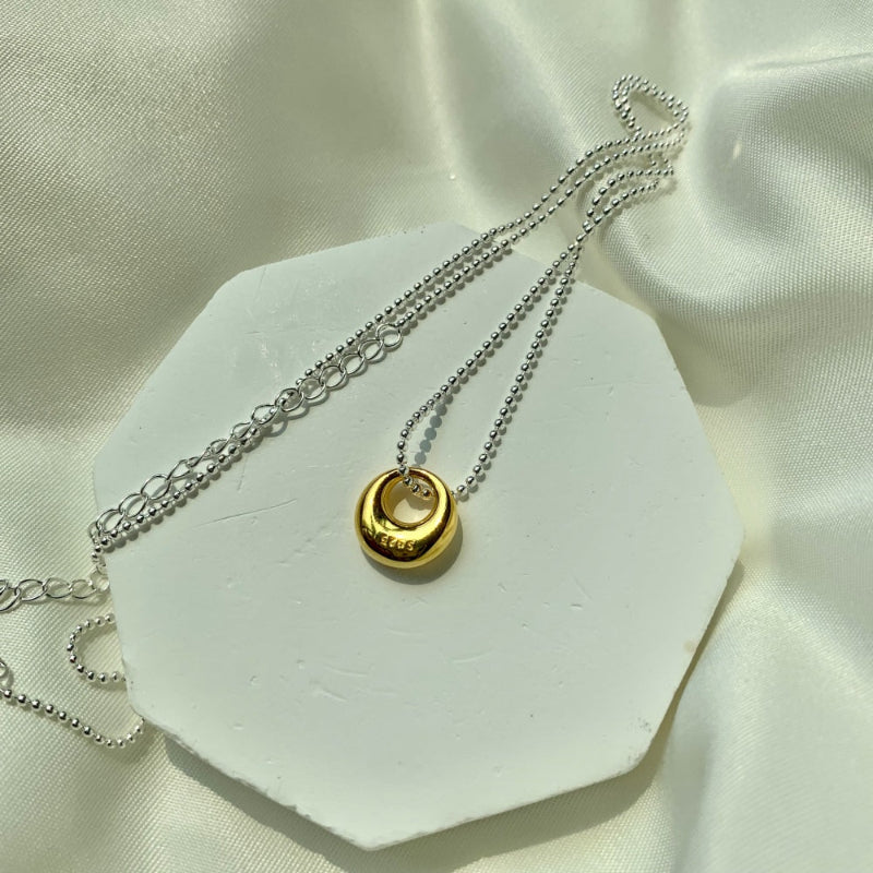 necklace with pendant silver