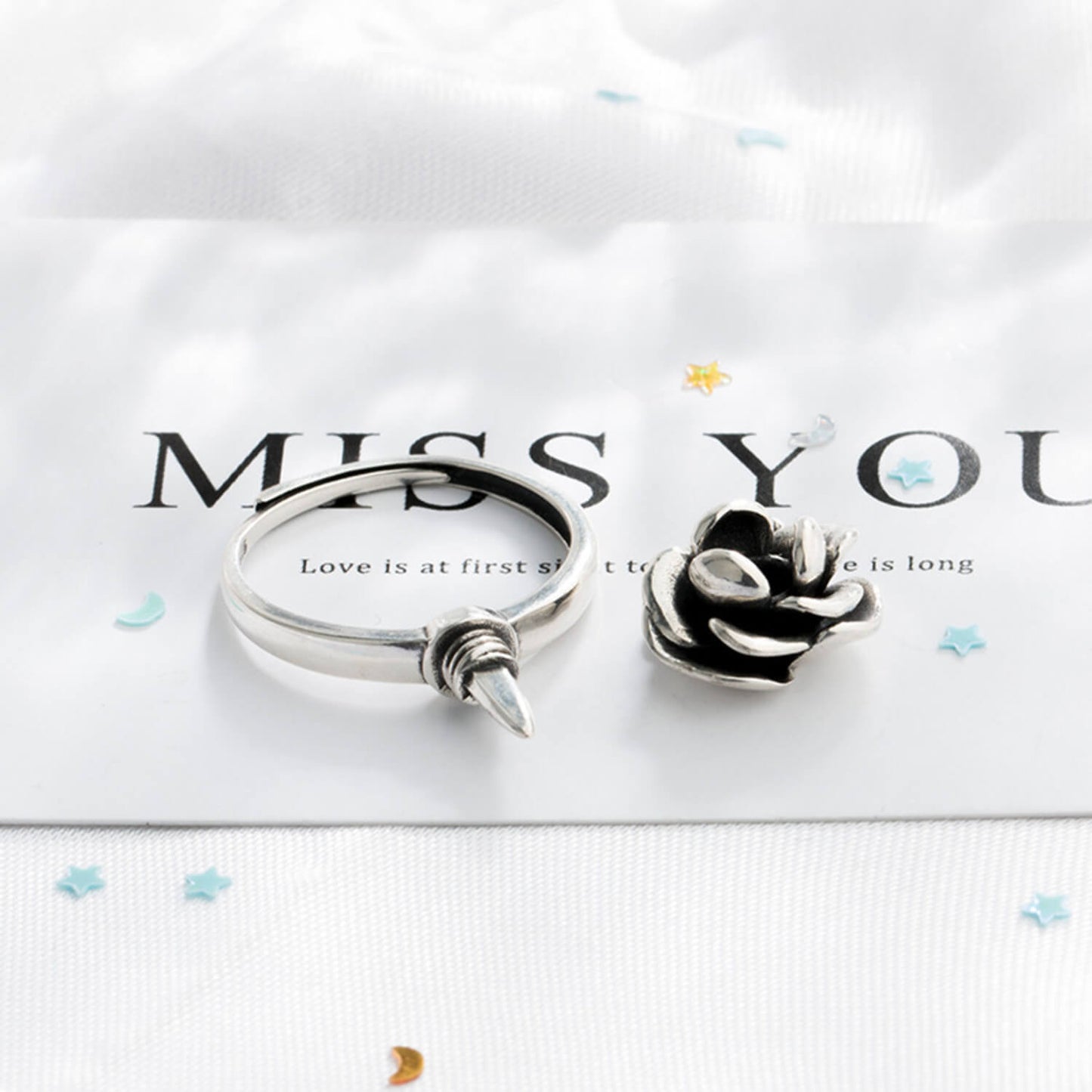 Elegant Flower Ring