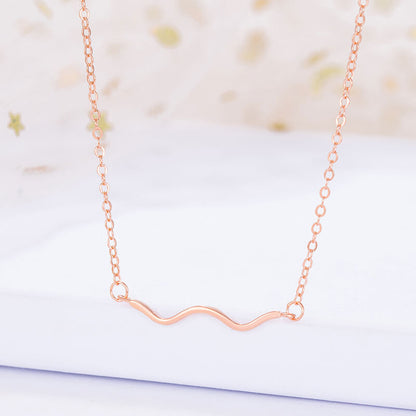 Smooth Wave Bar Necklace

