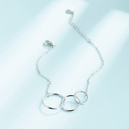 3 interlocking circle bracelet