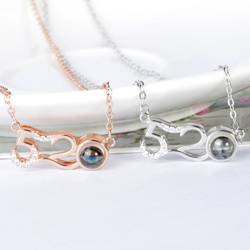 projection necklace i love you