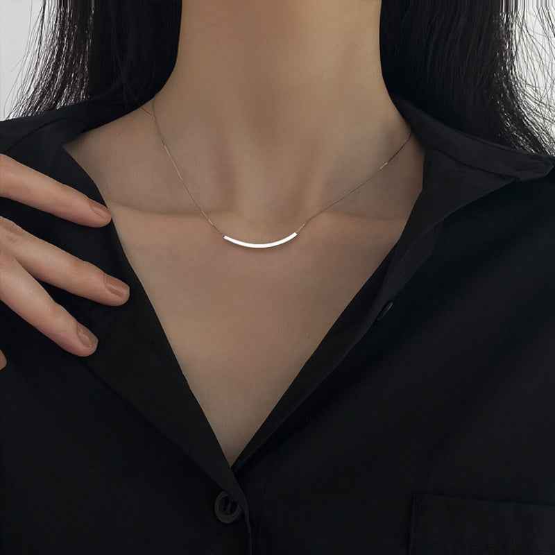 Jimmy Jewelry Curved Bar Necklace