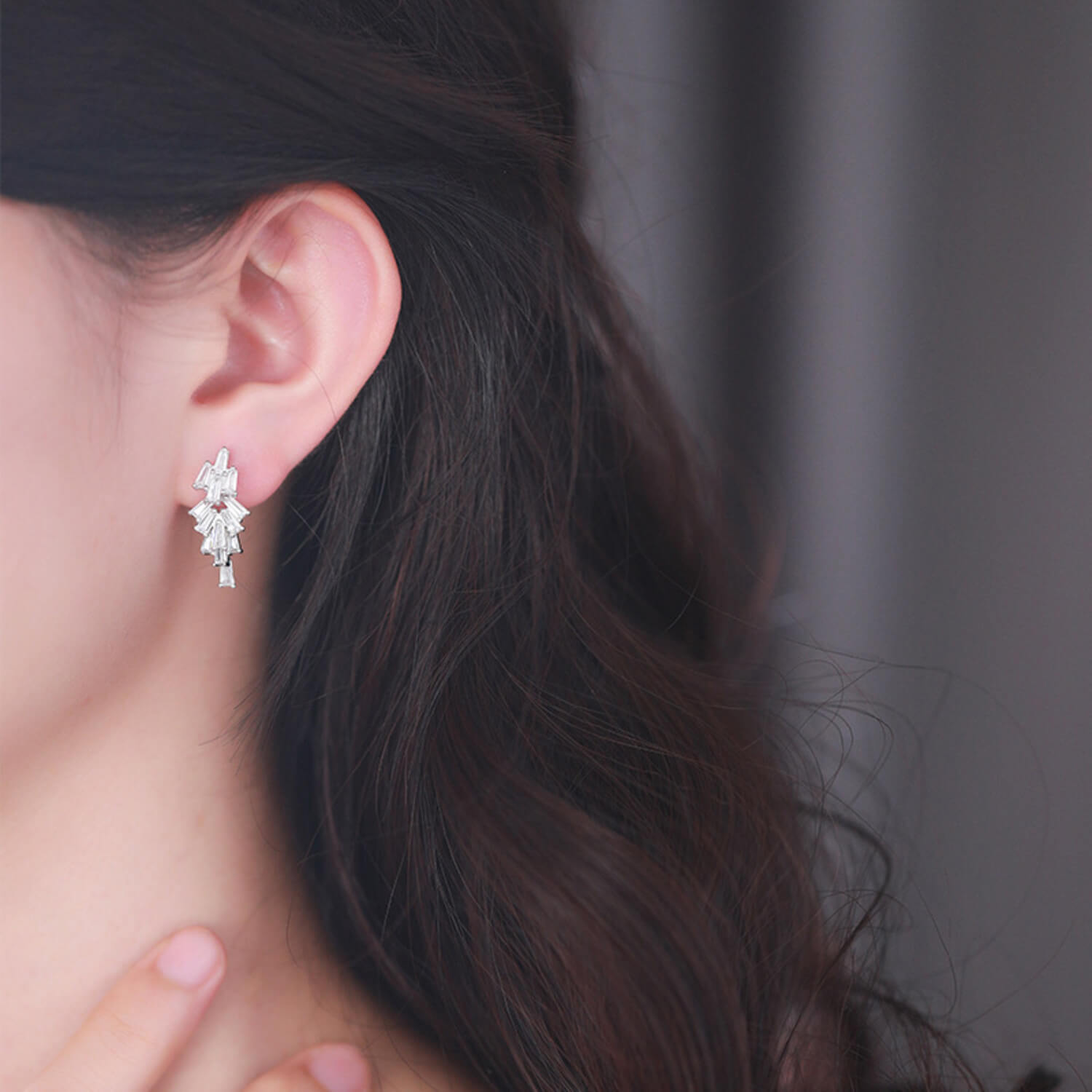 diamonds dangle earrings for women