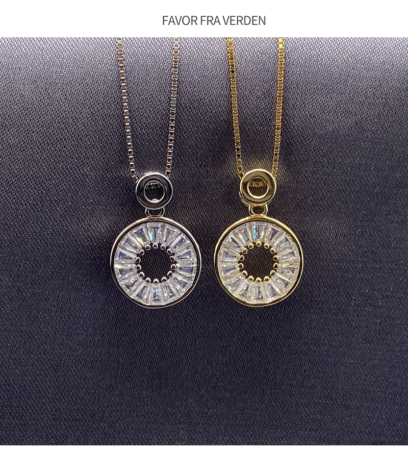 white and gold color diamond circle pendant