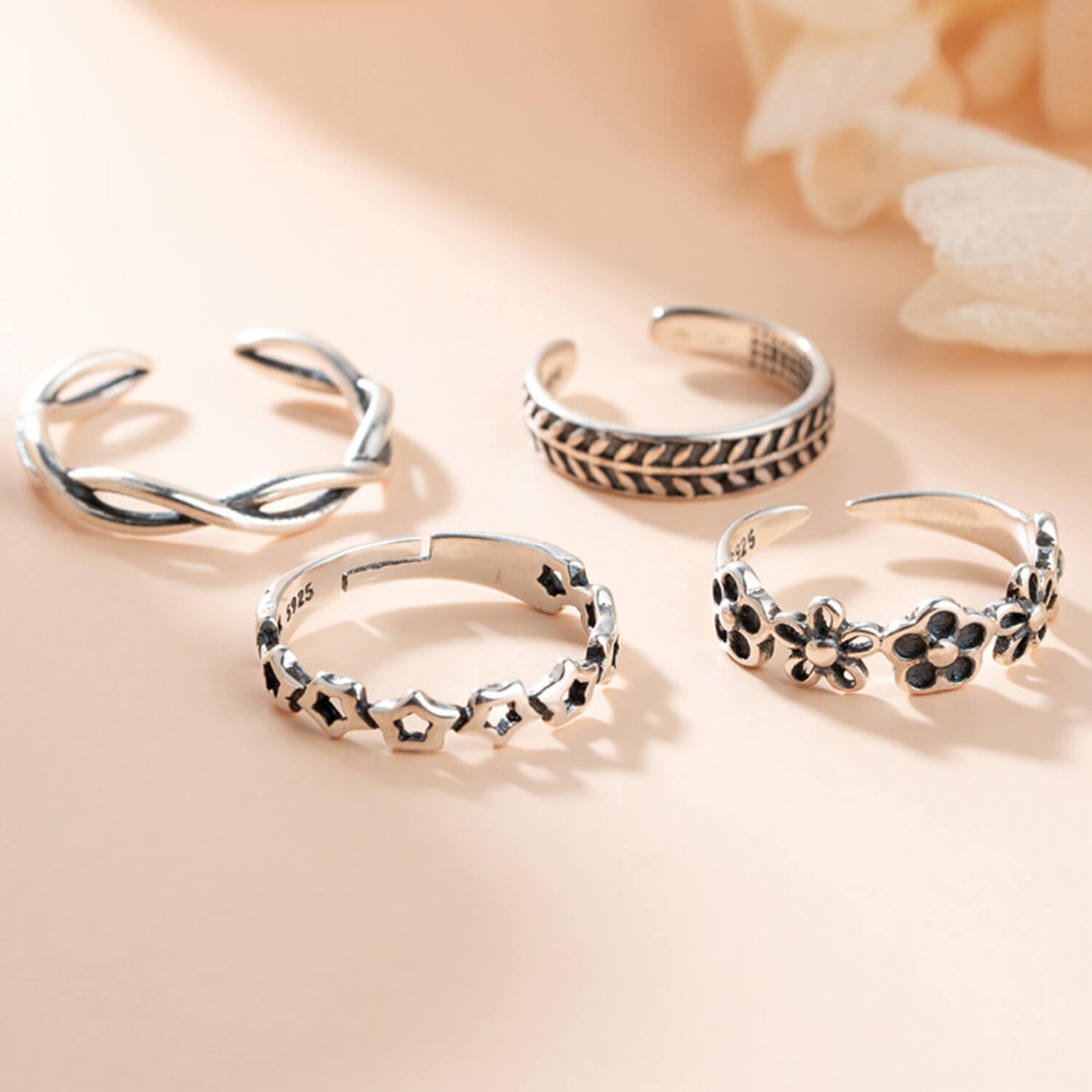 open line ring fashion ring