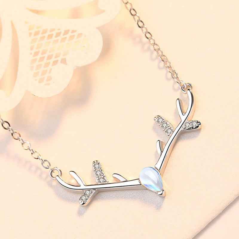 Jimmy's Jewelry Moonstone Antler Pendant Necklace in 925 Sterling Silver