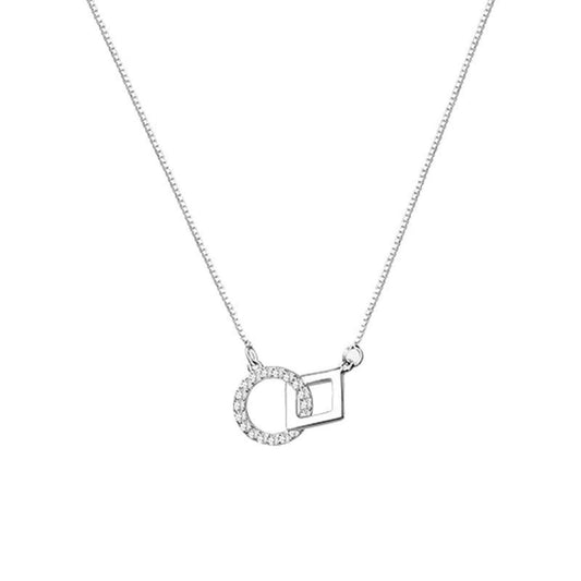interlocking necklace silver.