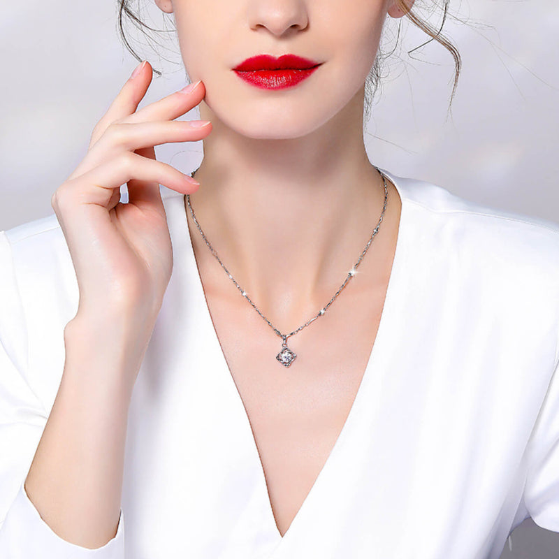 solitaire clover necklace us