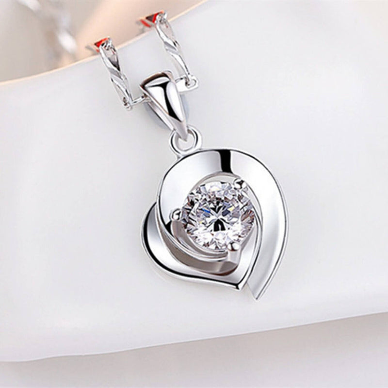 diamond heart pendant white gold