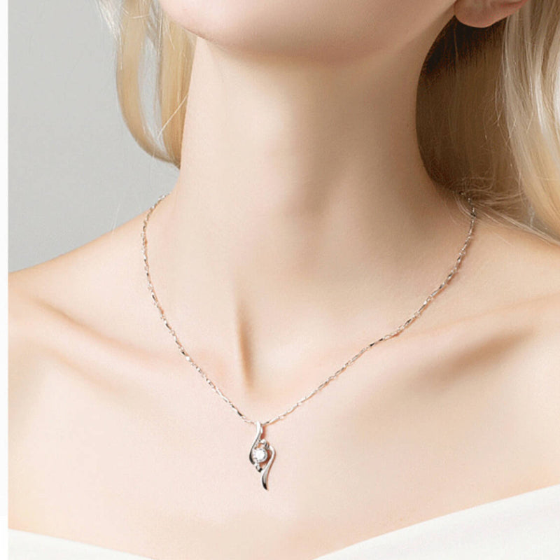 diamond solitaire pendant uk