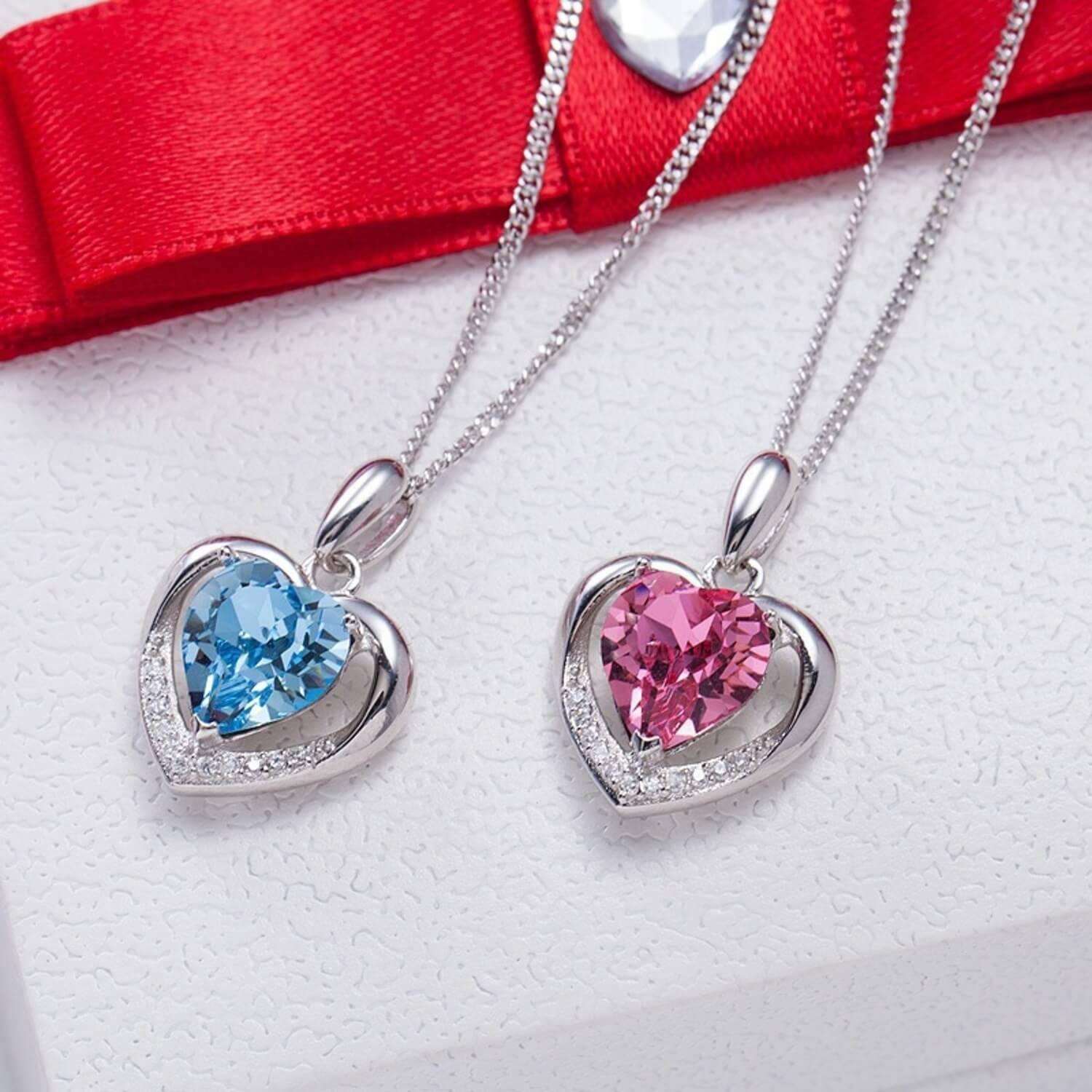 silver heart shaped diamond necklace