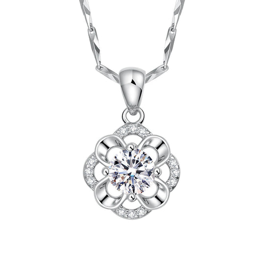 clover necklace
