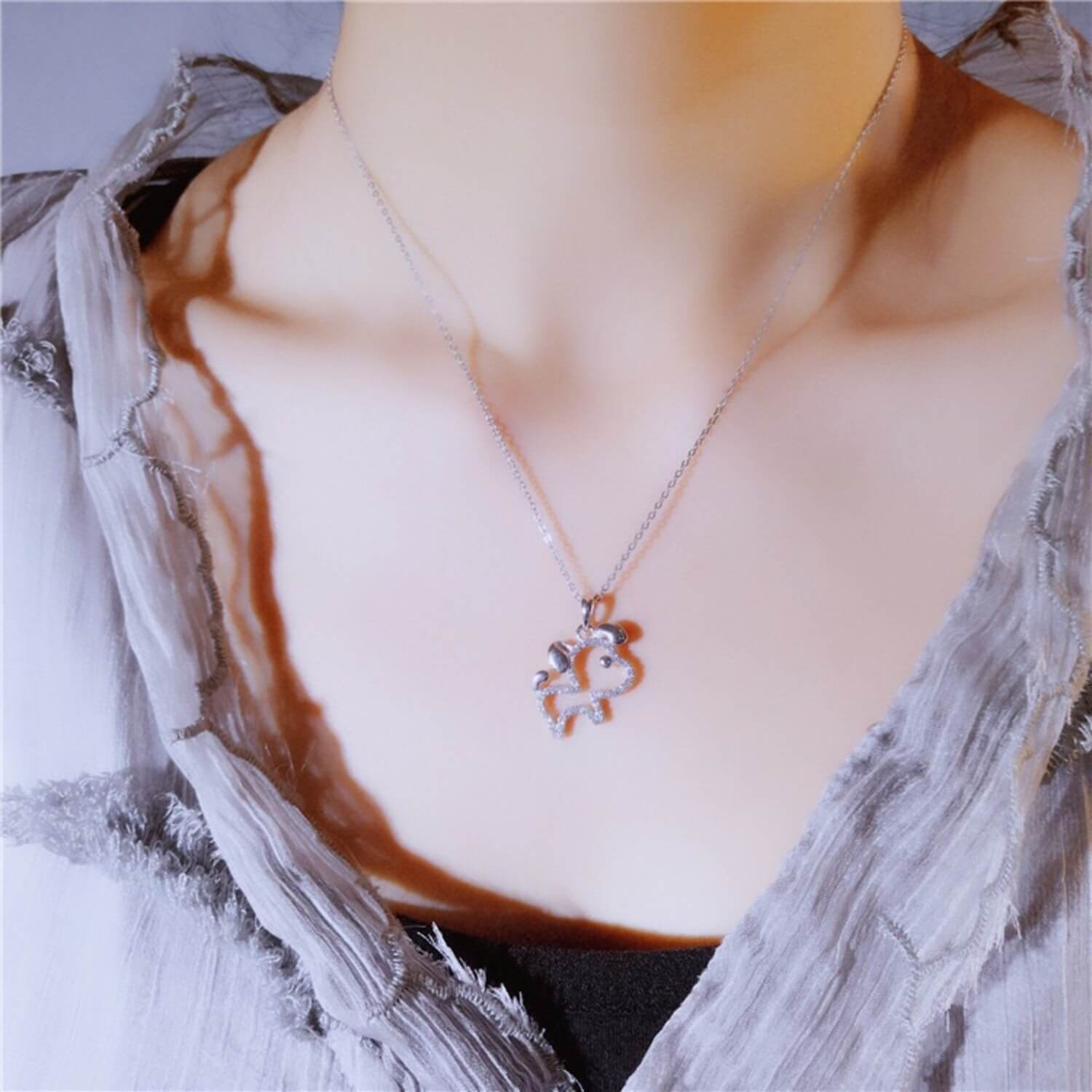 dog diamond necklace amazon
